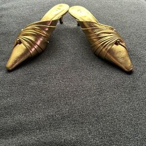 Zara Gold Mules with Pointed Toe size 41